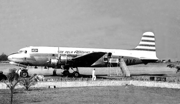 Real Aerovias, modelo PP-AXR Douglas