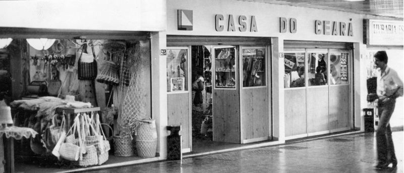 Lojas da Galeria dos Estados, em outubro de 1977