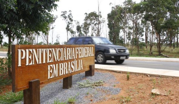penitenciária federal facções