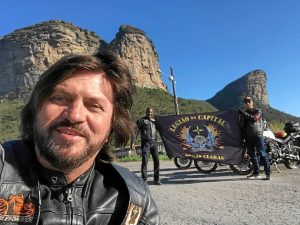  o líder do governo na Câmara Legislativa, Cláudio Abrantes (PDT)