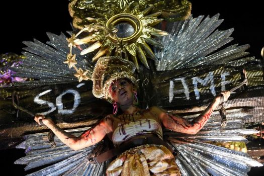 Desfile da Mangueira sobre Jesus