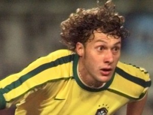 Com passagem pela Seleção, Rodrigo Grahl defende o Operário-MS no Estadual