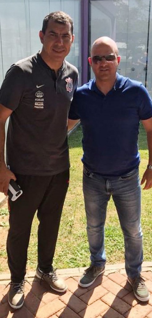 Troca de ideias com Fabio Carille no último sábado, véspera de Corinthians x Ceará