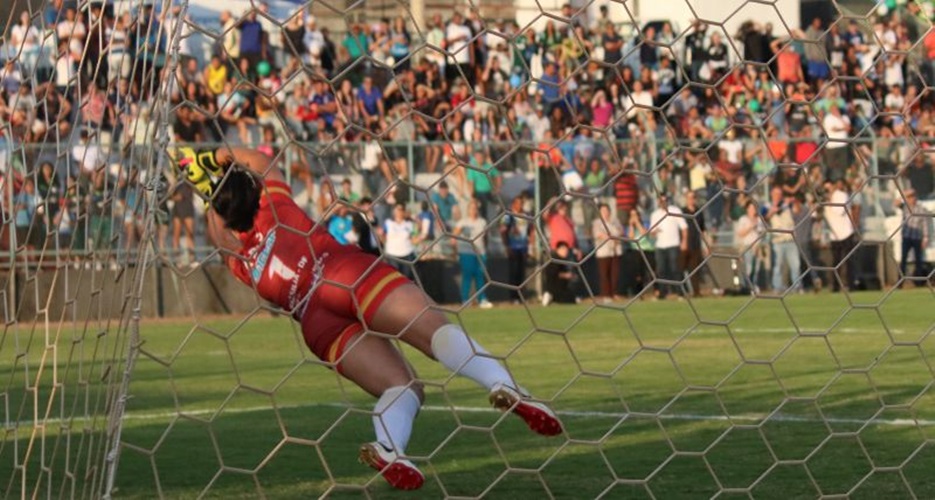 Minas Icesp-DF e Vitória-BA disputam a final do Campeonato Brasileiro feminino de futebol A2, a segunda divisão do Brasileirão, no Estádio Abadião em Ceilândia