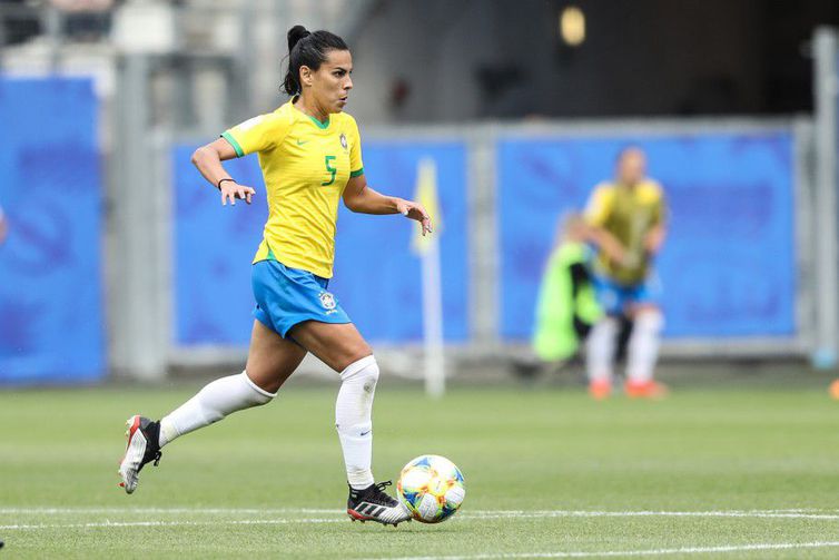 Camisa 5, Thaísa disputa a segunda Copa do Mundo dela na França, em 2019