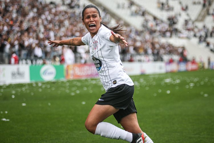 Victória Albuquerque, atacante do Corinthians, foi destaque da campanha vitoriosa do Timão em 2019