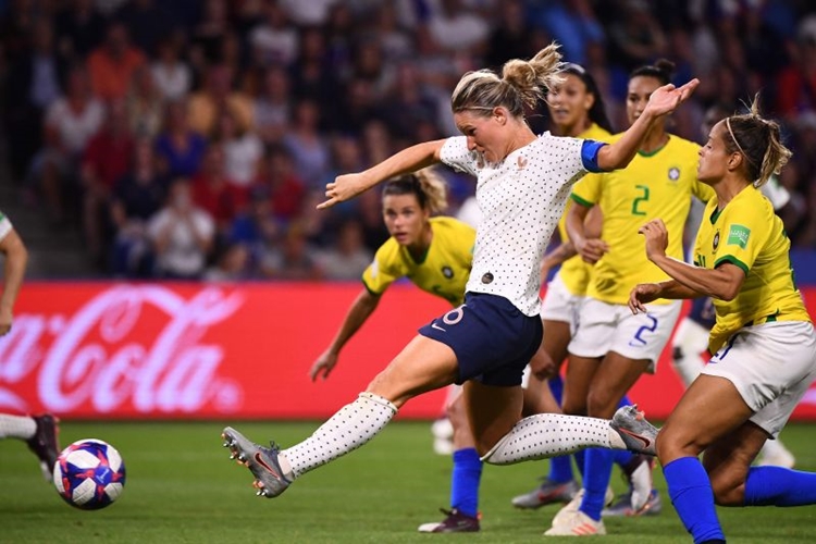 Amandine Henry jogadora da seleção da França de futebol feminino