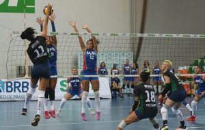 Brasília Vôlei em jogo da Copa Brasília, torneio amistoso para Superliga B