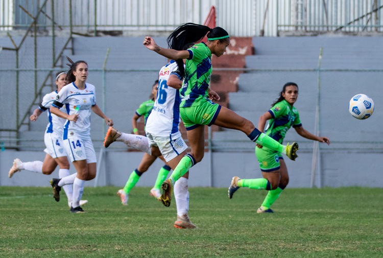 Minas Brasília 2 x 3 Avaí/Kindermann pela 10ª rodada do Brasileiro Feminino A1 de 2021, no estádio Abaidão, em Ceilândia - DF