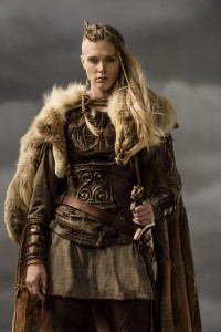 05_Porunn-684x1024