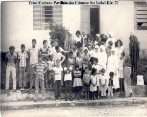 Pavilhão crianças dec 70 Colônia Santa Isabel ARQUIVO FAMÍLIA FLORES