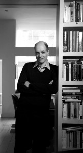Alain de Botton (c) Charlotte de Botton_uso liberado para divulgação