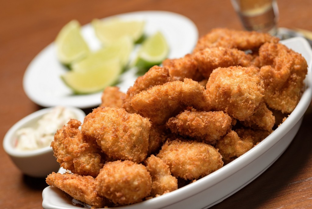 Iscas de tilápia empanadas com farinha panko Crédito: Divulgação/ Penguim