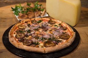 Pizza Cogumelos a brasiliano