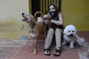 Cássia manténm oito péts em casa:felicidade plena.Foto Zuleika de Souza/CB/DA Press