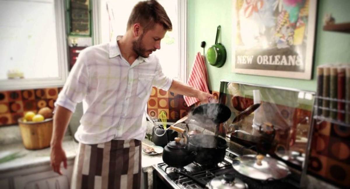 Créditos: GNT/Divulgação. Rodrigo Hilbert e absolutamente encantador à frente do Tempero de família