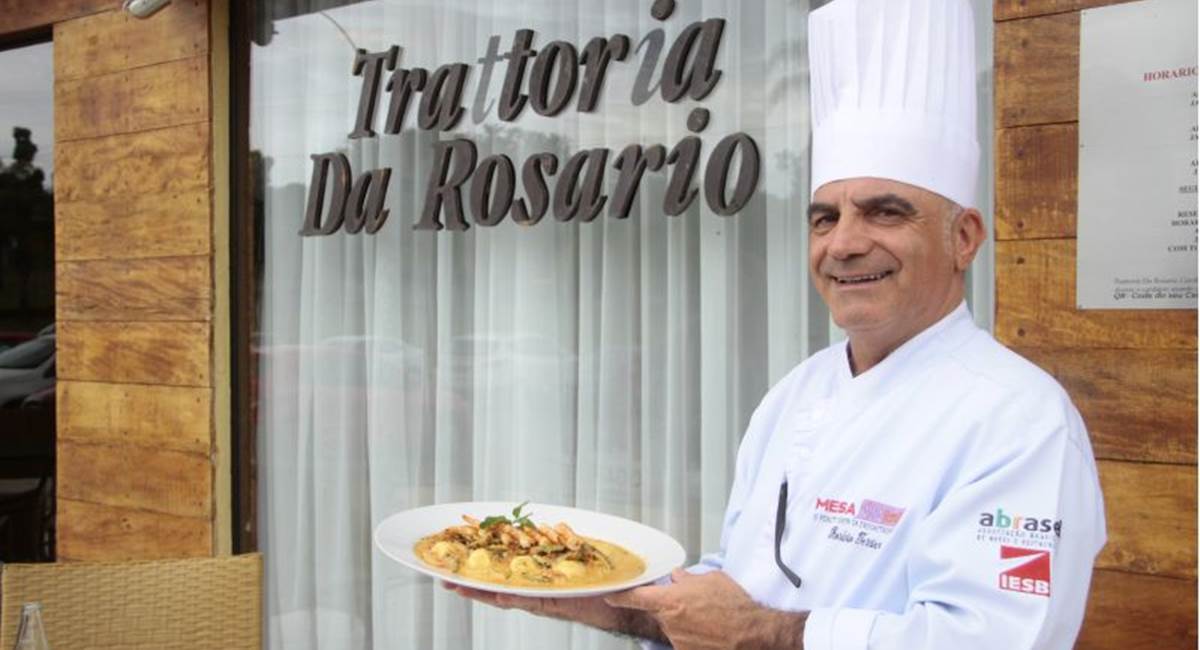 O napolitano Rosario Tessier comanda tratoria no Lago Sul