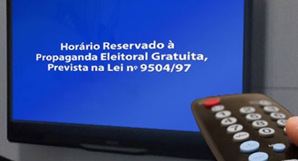 Os candidatos deveriam, pelo menos, tomar cuidado com o português na propaganda política