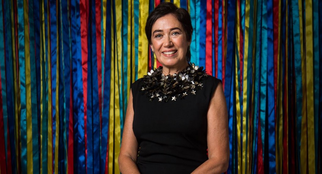 Personagem de Lilia Cabral vai jogar pôquer em A força do querer