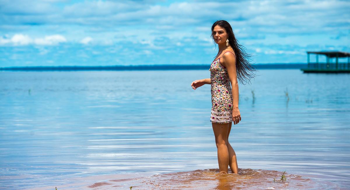 . Cenas da novela A Força do Querer com Isis Valverde