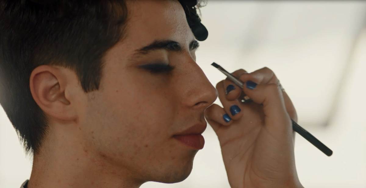 Cena de documentário com temática LGBT
