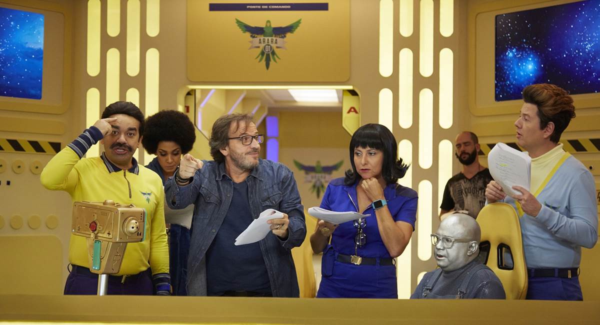 Elenco da série Planeta B, com Os Melhores do Mundo