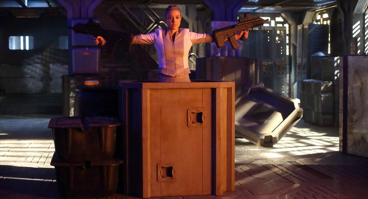 Cena da serie: Dark matter, 3a. temporada.
