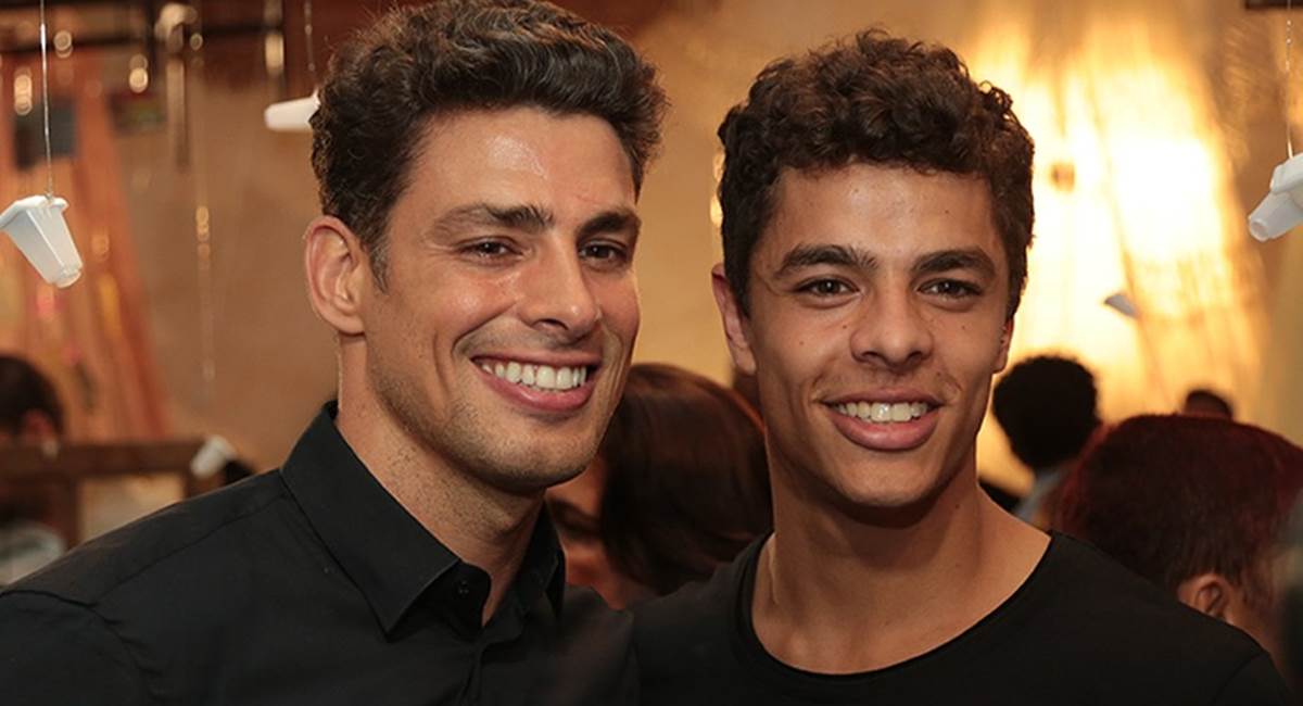 Cauã Reymond e Matheus Abreu