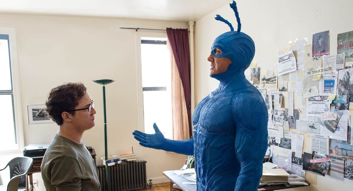 Cena da série The Tick, da Amazon Prime Vídeo.