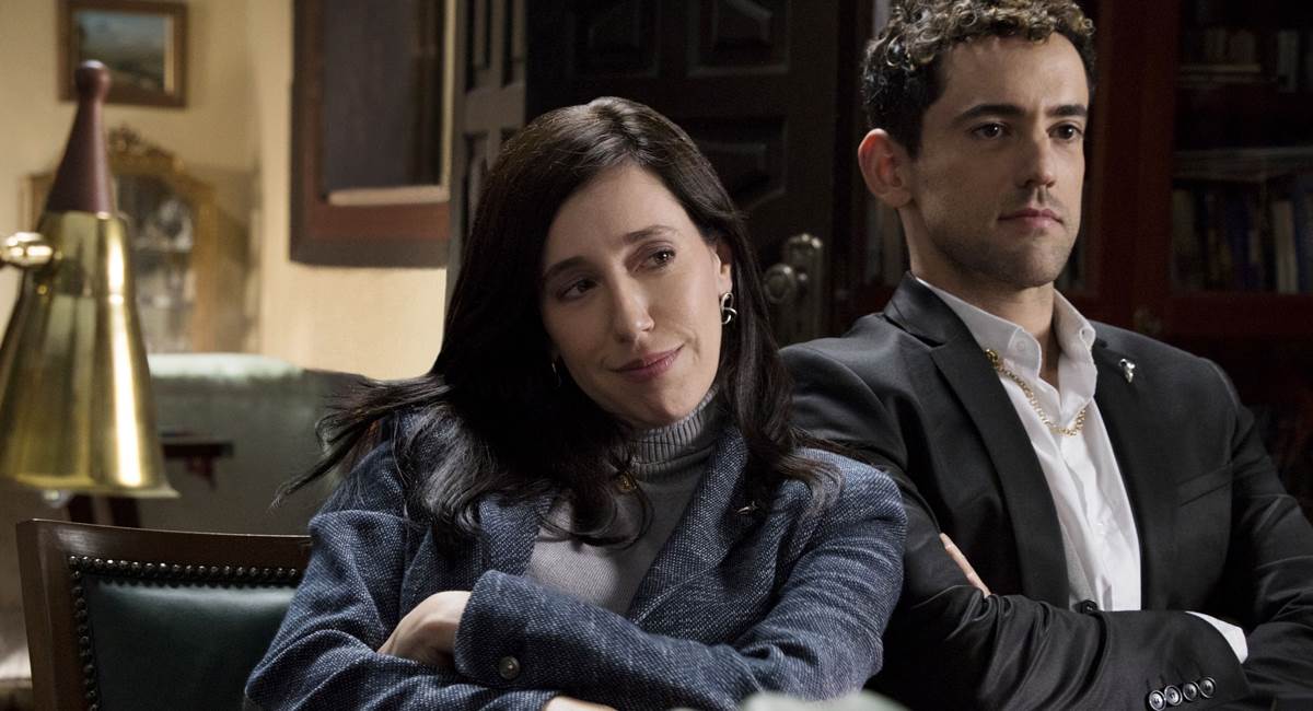 Cena da terceira temporada de Club de Cuervos