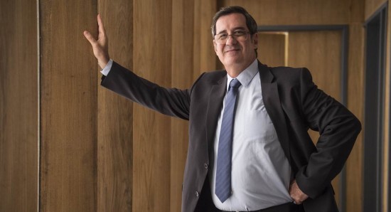 Junqueira, de A força do querer, marca os 35 anos de carreira de João Camargo