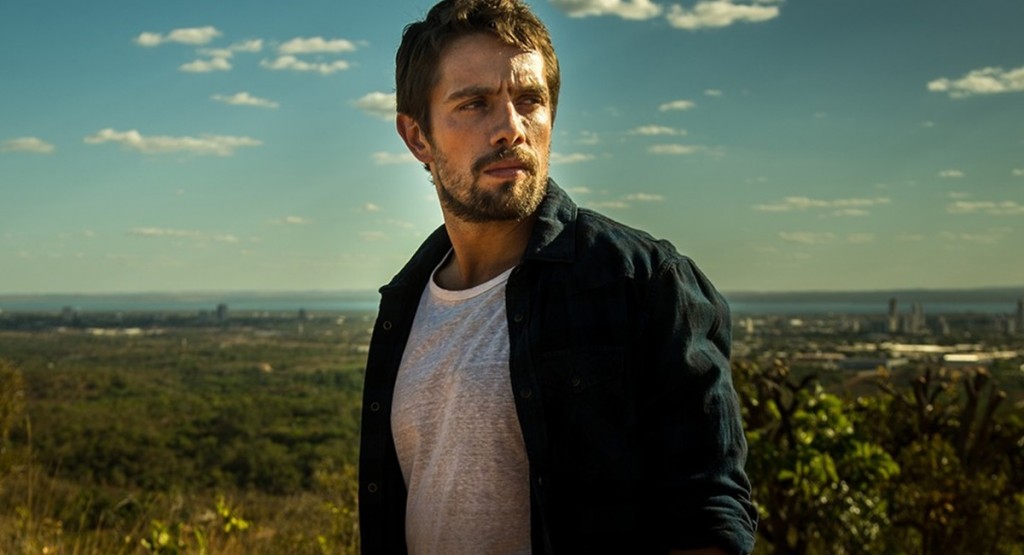 Rafael Cardoso ainda não achou o tom do personagem de O outro lado do paraíso