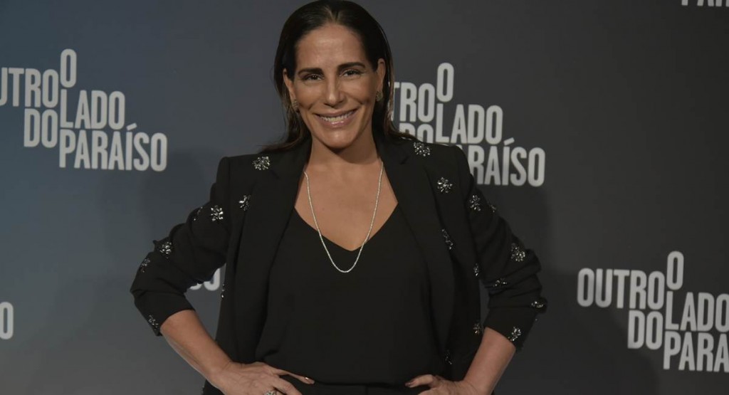 Personagem de Gloria Pires usará identidade falsa em O outro lado do paraíso