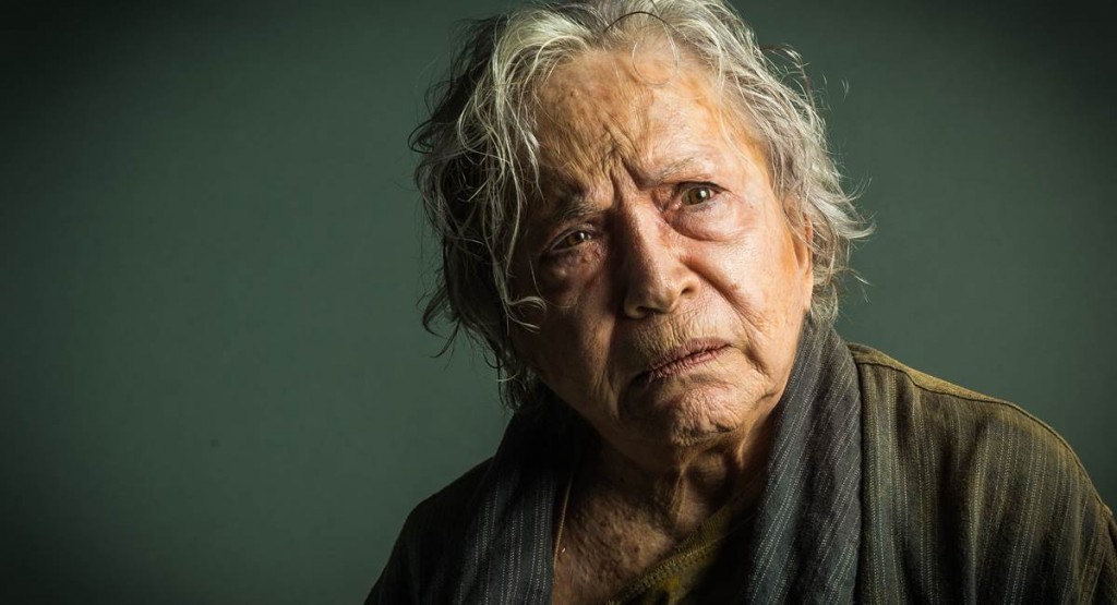 Nathalia Timberg como Beatriz