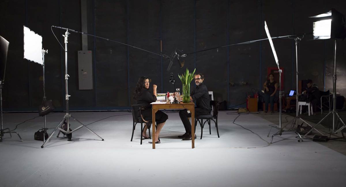 Regina Casé e Alberto Renault em Palavra em série