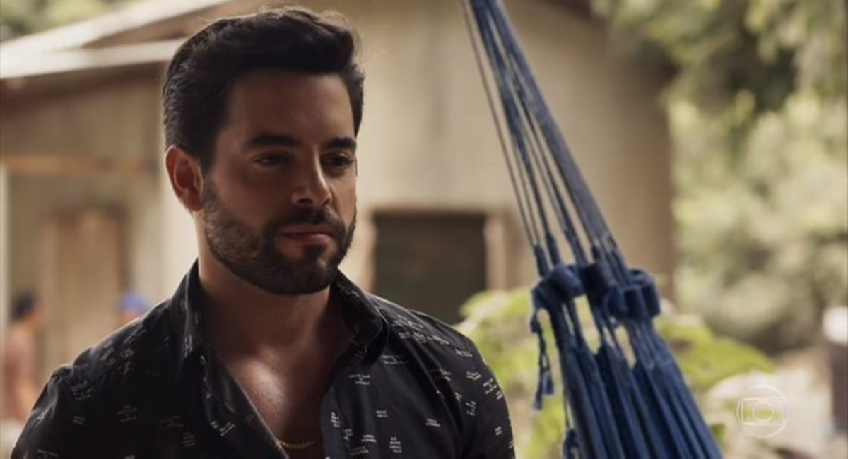 Pedro Carvalho estreou na Globo chamando a atenção