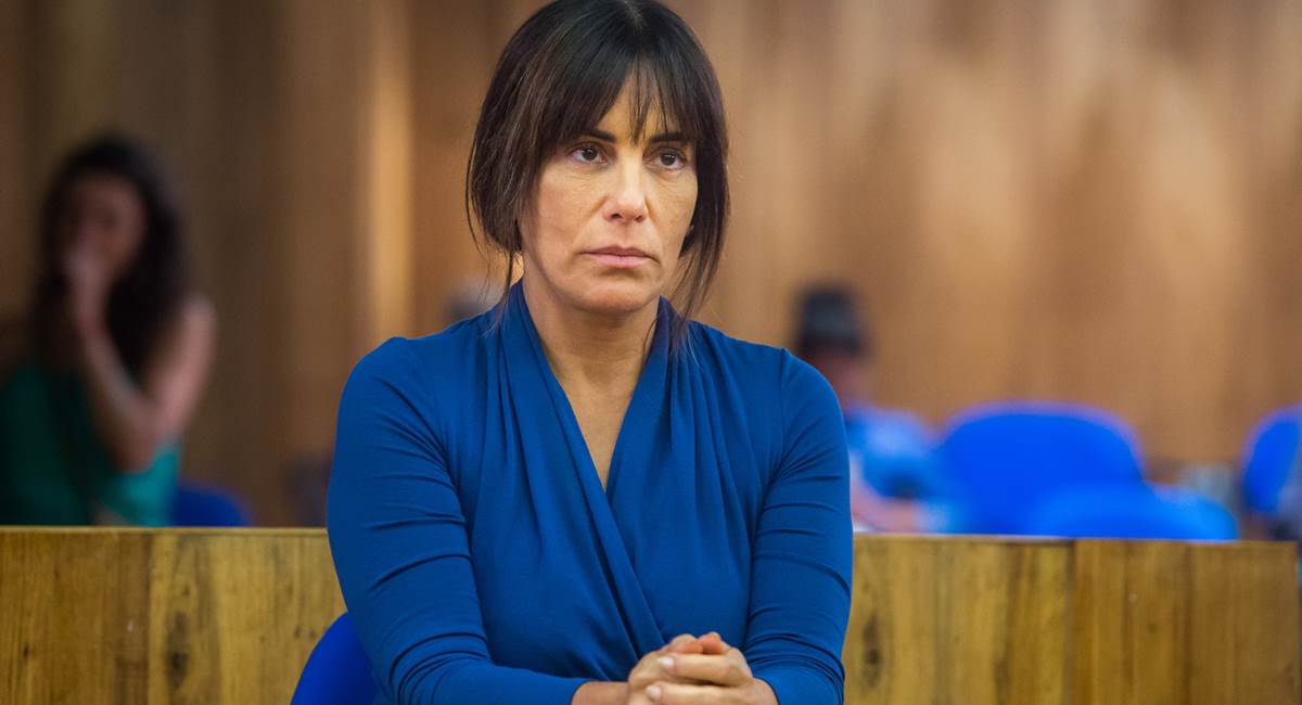 Gloria Pires não merecia um papel tão ruim em O outro lado do paraíso