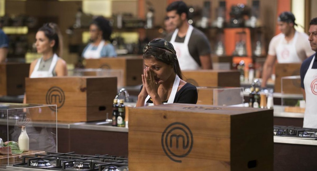 O desconhecido diante das caixas misteriosas deixam os cozinheiros desesperados no MasterChef