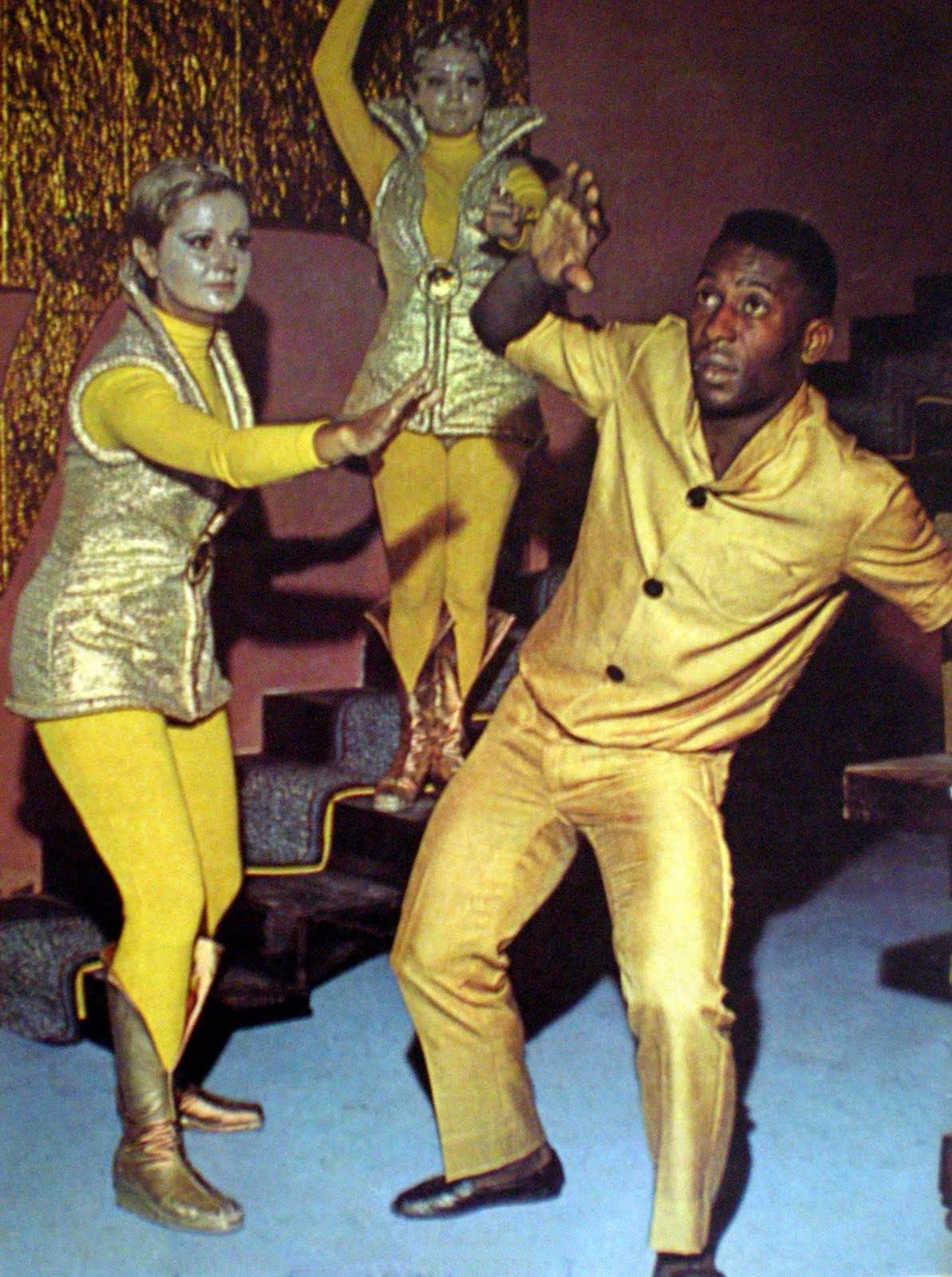 Crédito: TV Excelsior/Divulgação. Pelé em Os estranhos