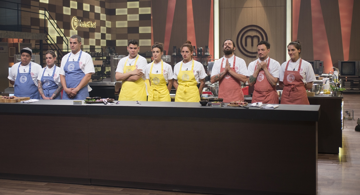 A primeira prova do MasterChef Profissionais desta semana foi disputada em trios