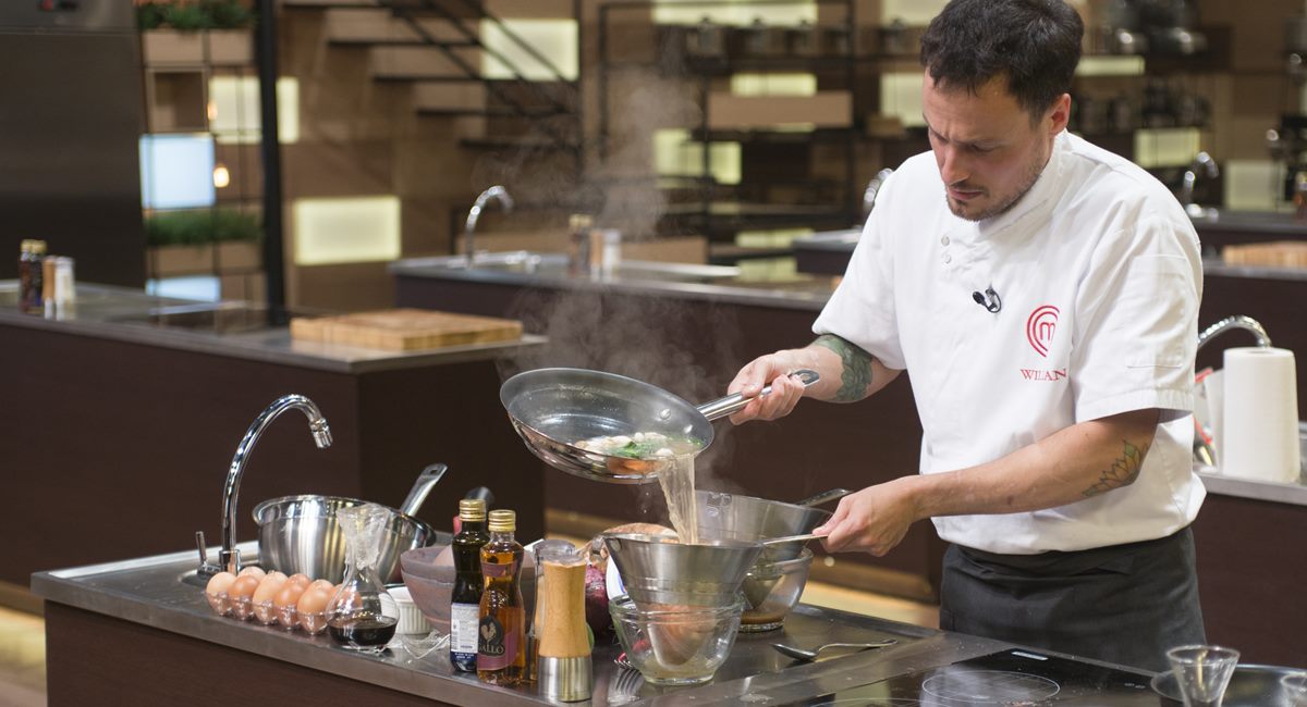William escolheu punir a si mesmo com a perda de 15 minutos no MasterChef