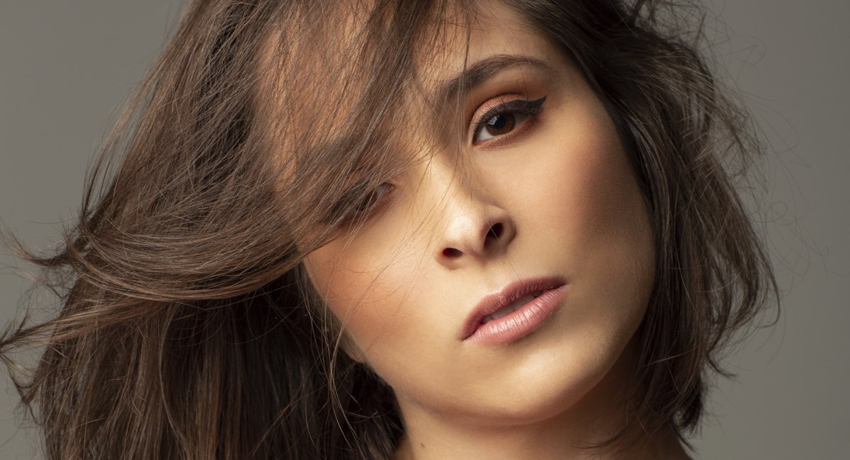 Atriz Nathália Serra