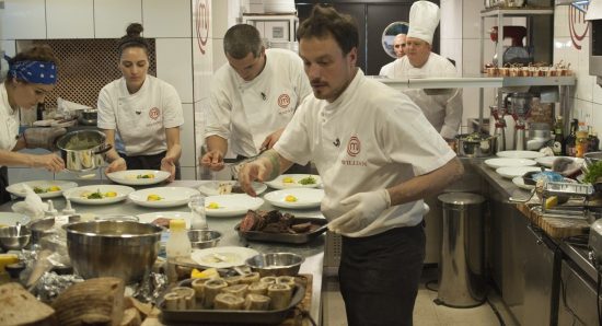 Foi bonito ver uma prova verdadeiramente em equipe no MasterChef