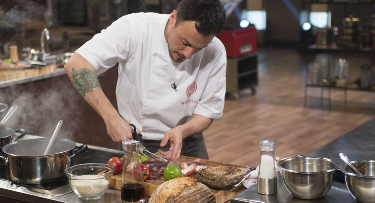 Willian fez polvo em um dos pratos principais na final do MasterChef