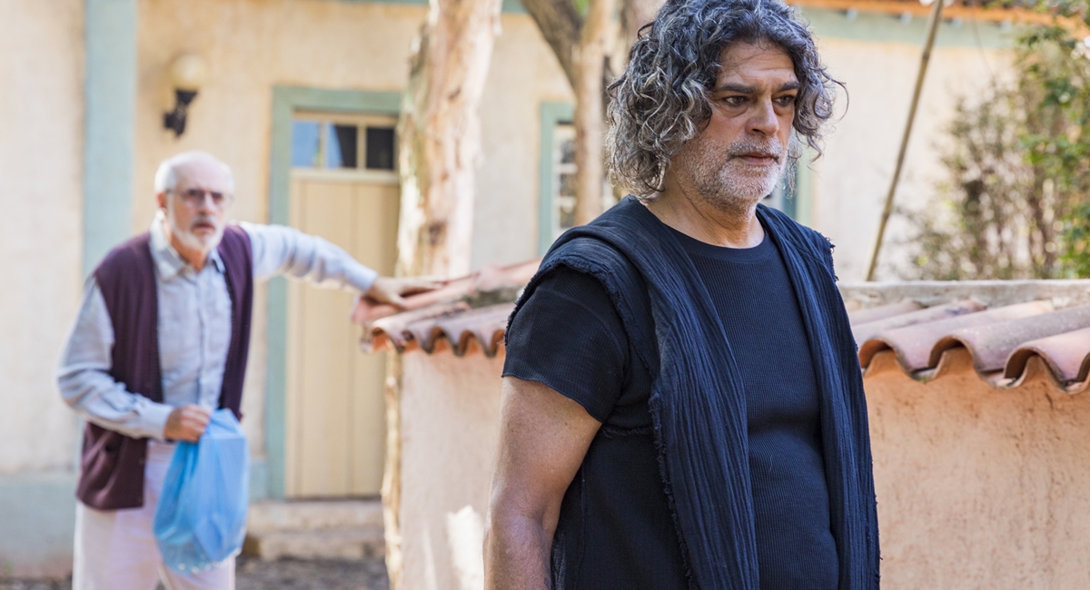 Eduardo Moscovis como Murilo em O sétimo guardião