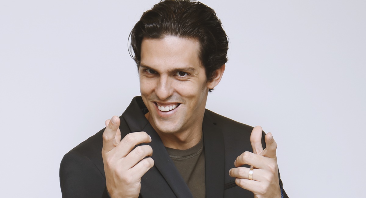 Rafael Infante como Pablo na novela Bom Sucesso