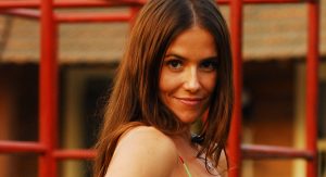 Deborah Secco como Maria do Céu em A favorita