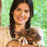 Camila Queiroz em Êta mundo bom