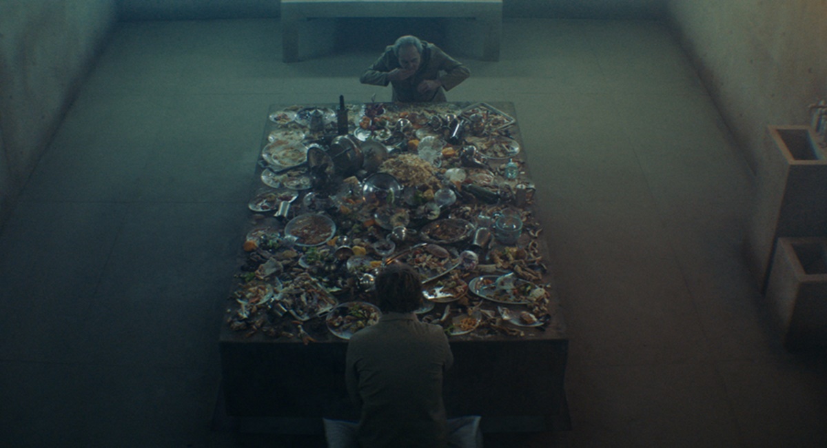 Cena do filme O poço, da Netflix