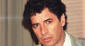Paulo Betti como Ypiranga na novela A indomada